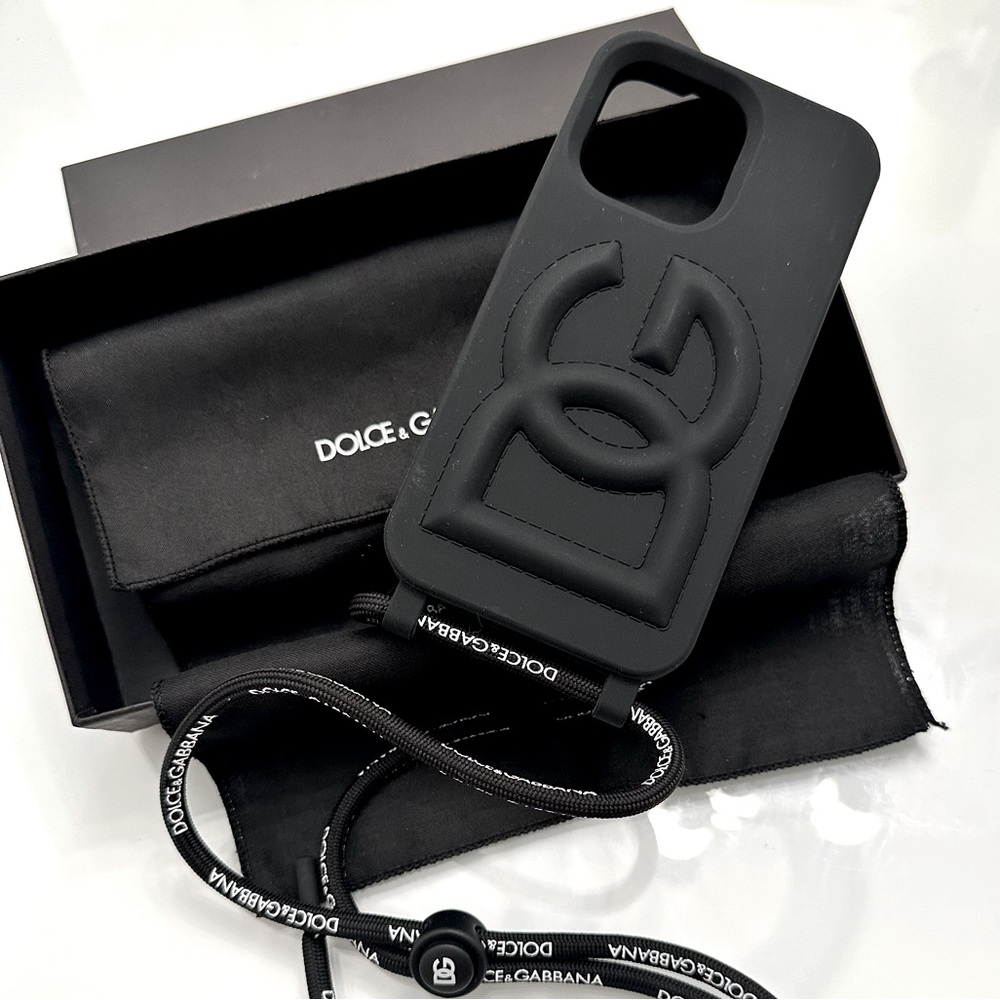 Dolce and Gabbana phone